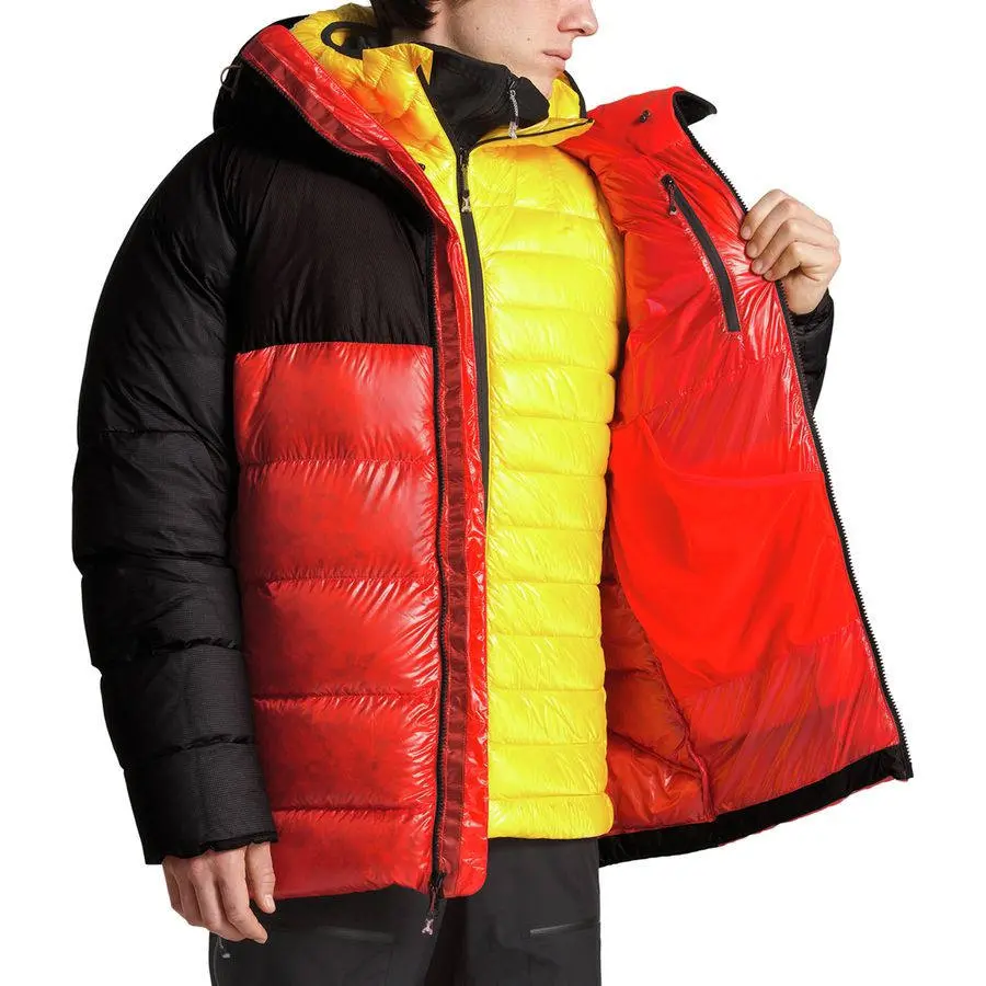 What features to look for in long puffer coats?