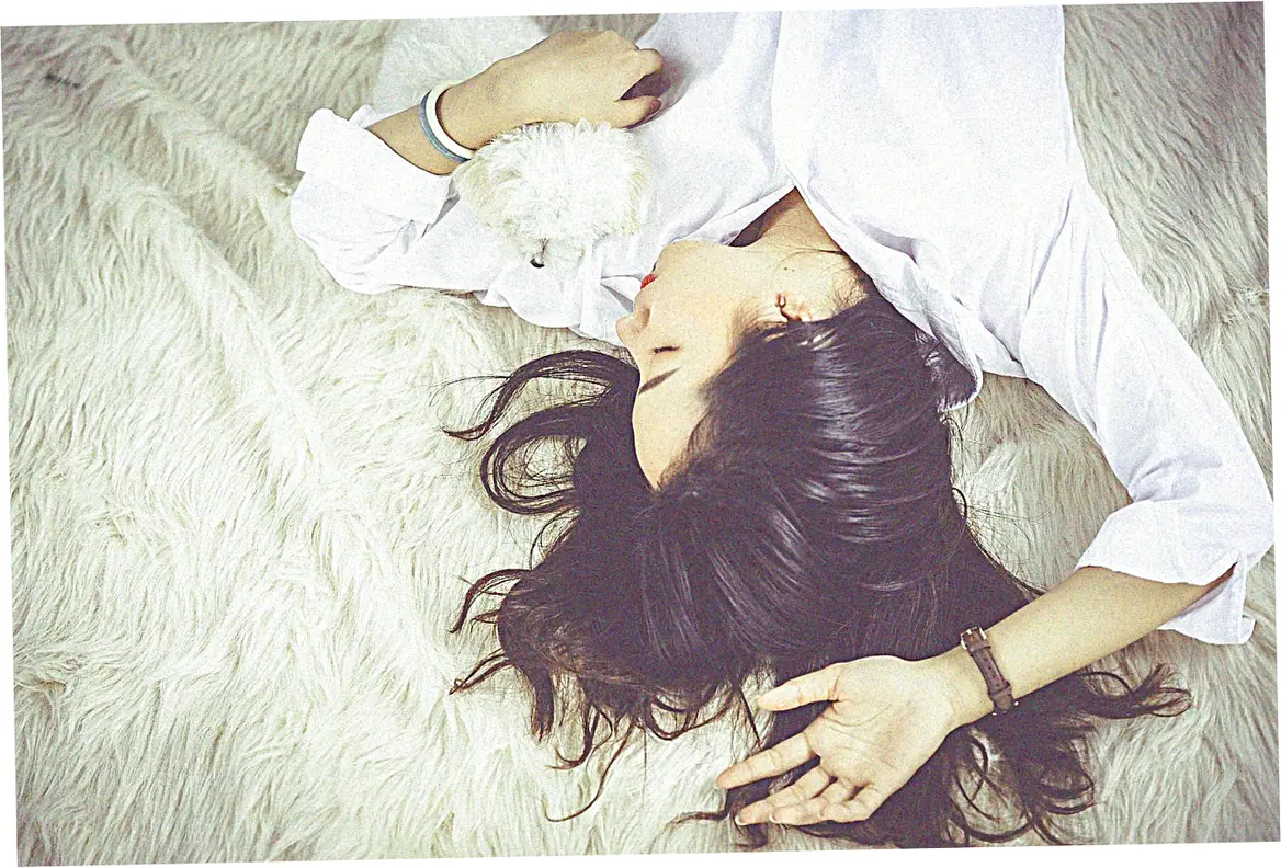 Take good care of your down bed jacket – it's an investment worth keeping.