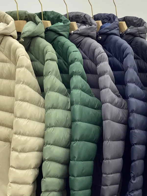 Patagonia blue hooded down jacket with detachable hood