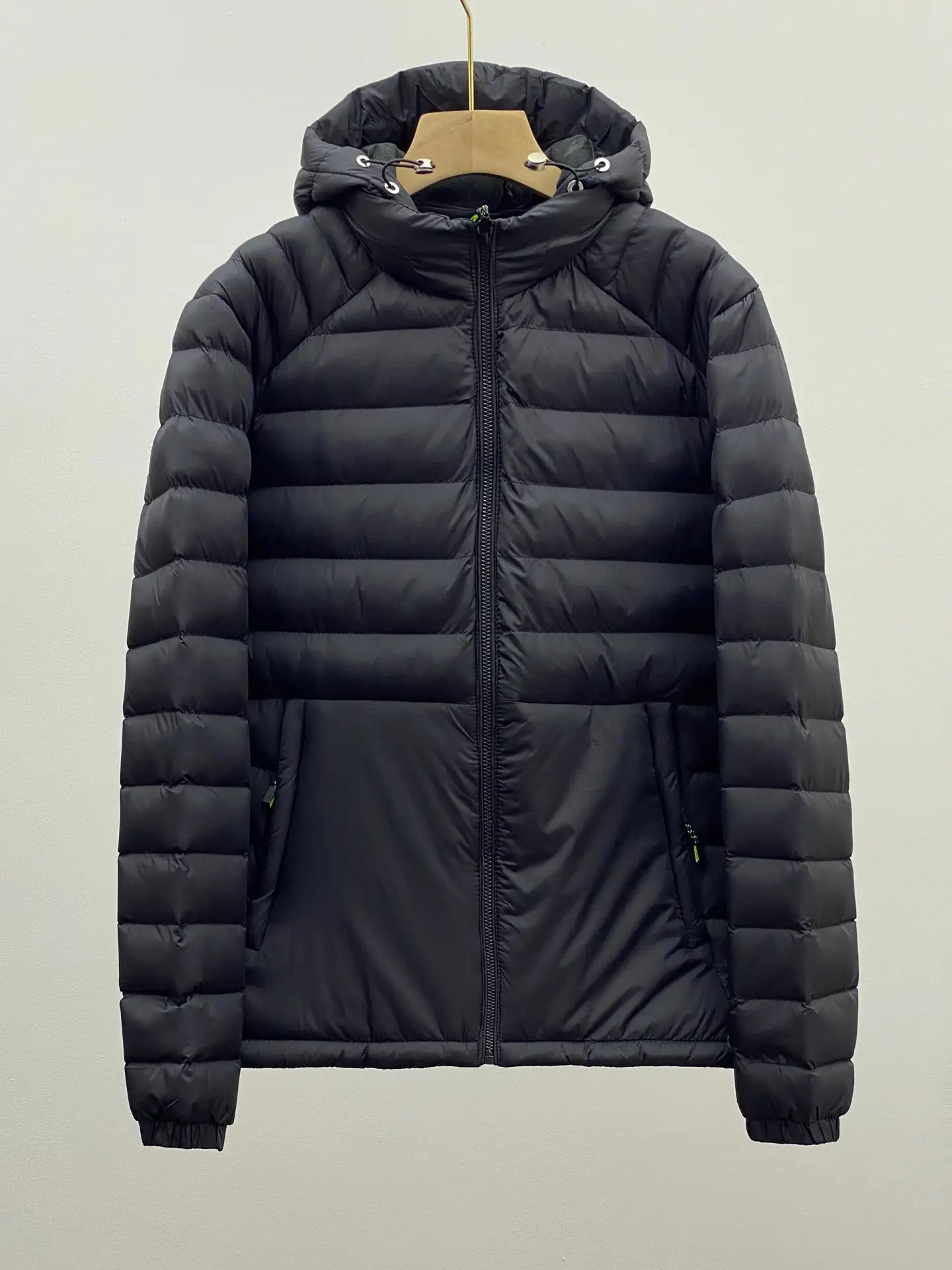 Patagonia black hooded down jacket with detachable hood